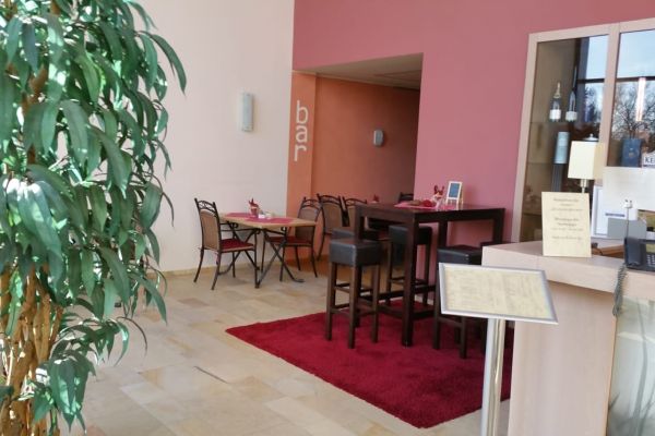 Seehotel (Kell am See)